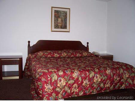 Maple Leaf Motel New Milford Екстер'єр фото