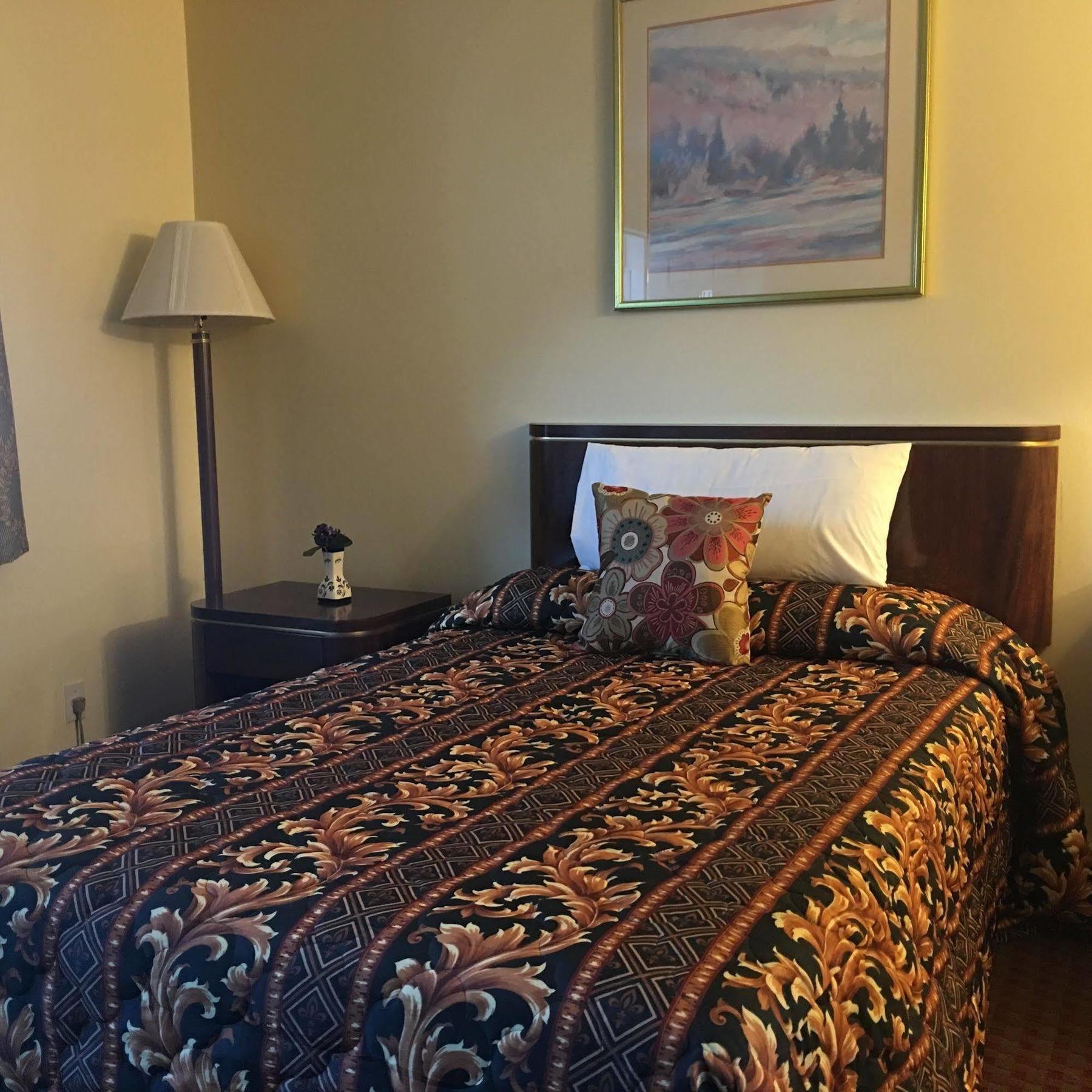 Maple Leaf Motel New Milford Екстер'єр фото